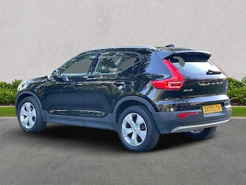 Used Volvo XC40 2020 for sale - 76077775: Photo 2