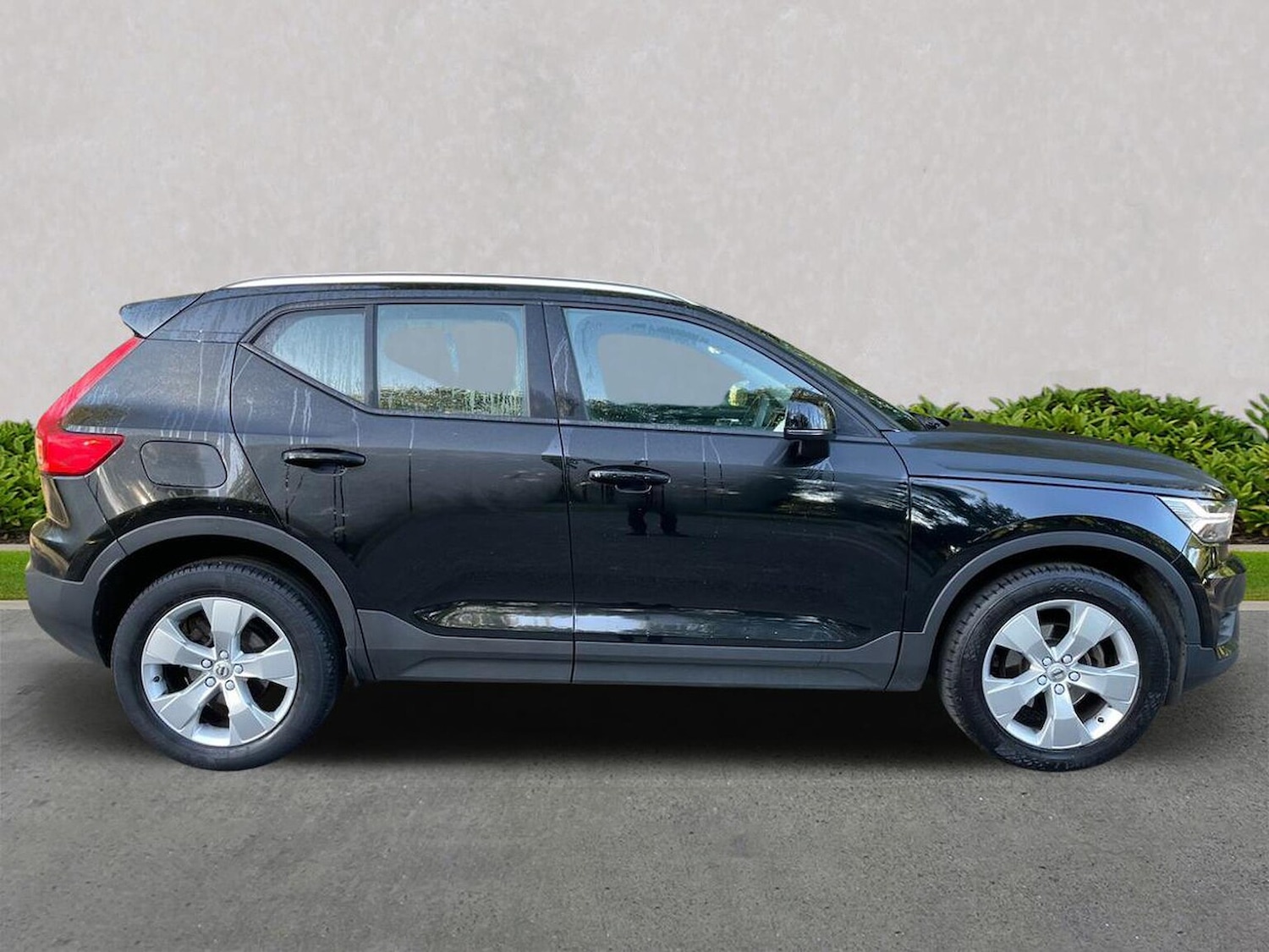 Used Volvo XC40 2020 for sale - 76077775: Photo 3