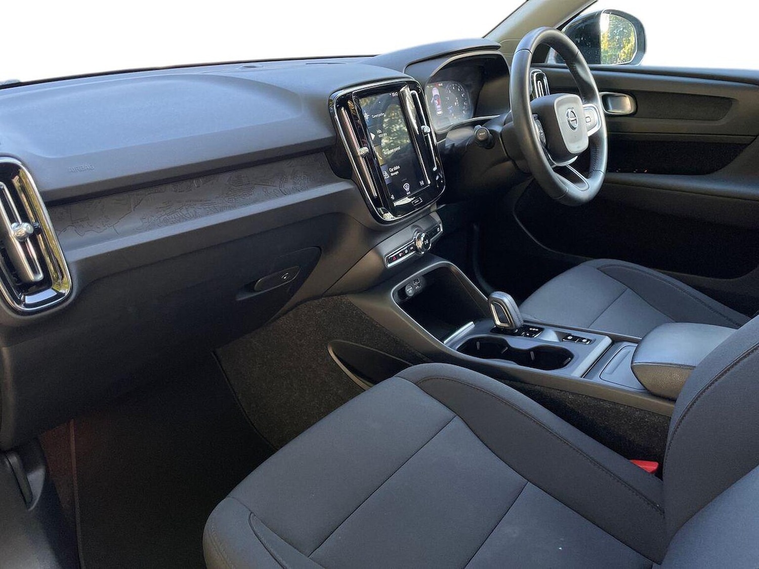 Used Volvo XC40 2020 for sale - 76077775: Photo 7