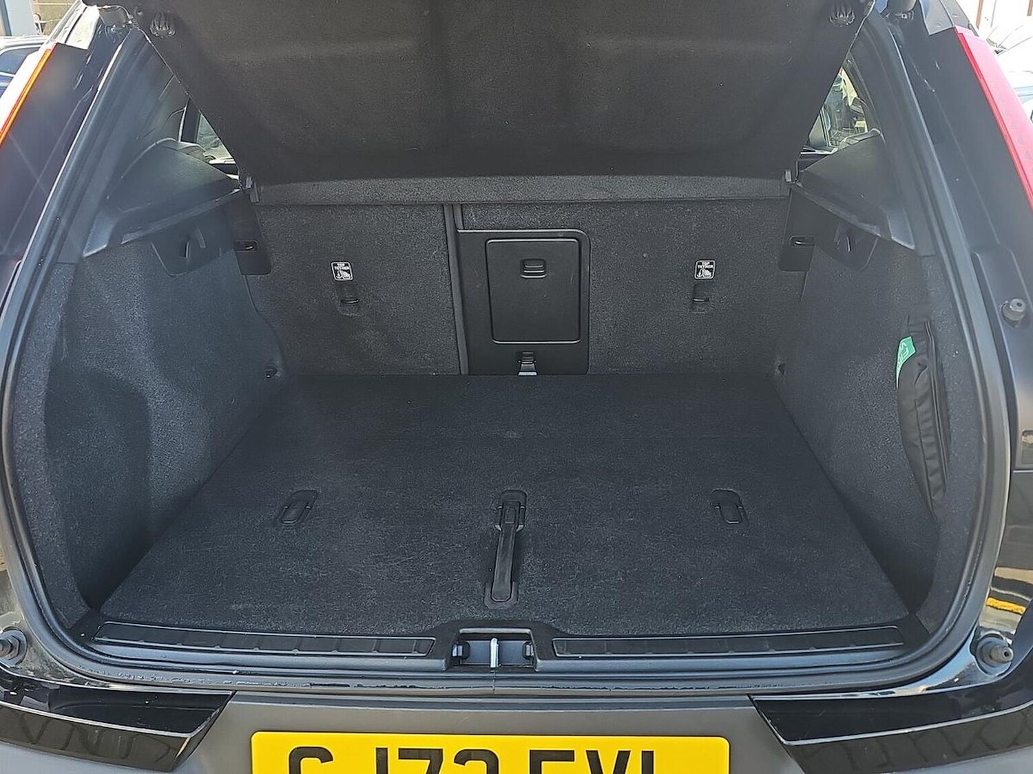 Used Volvo XC40 2023 for sale - 78191320: Photo 19