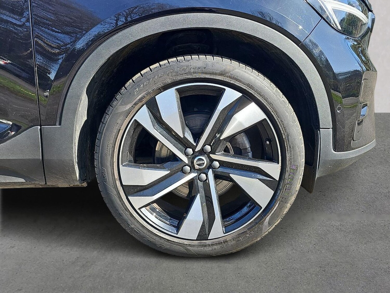 Used Volvo XC40 2023 for sale - 78191320: Photo 8