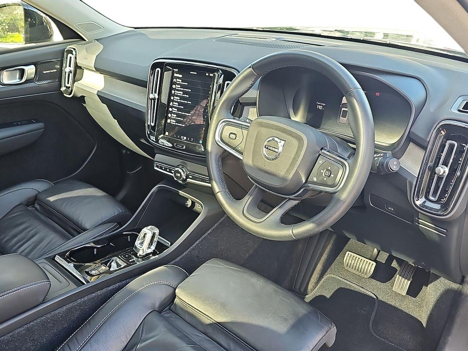 Used Volvo XC40 2023 for sale - 78191320: Photo 9