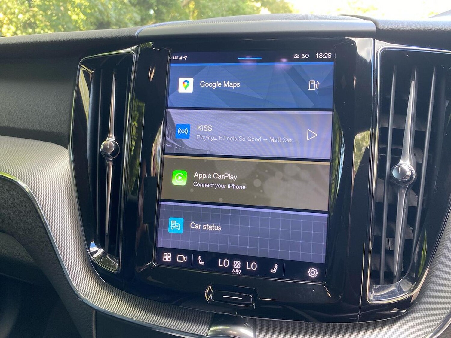 Used Volvo XC60 2022 for sale - 76040764: Photo 11