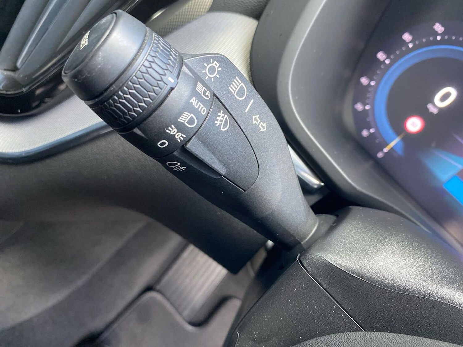 Used Volvo XC60 2022 for sale - 76040764: Photo 25