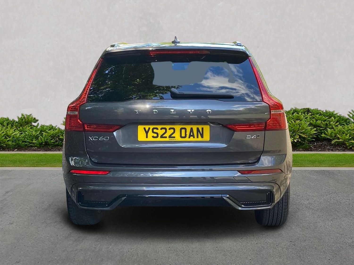 Used Volvo XC60 2022 for sale - 76040764: Photo 4