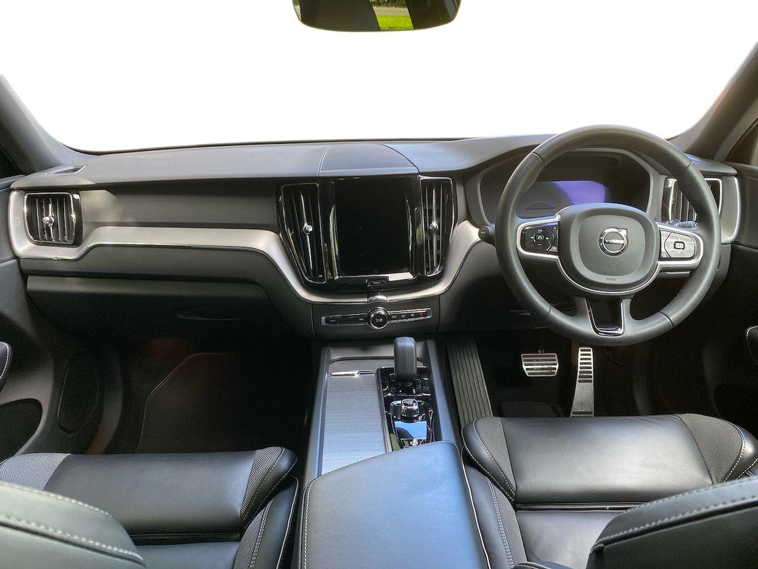 Used Volvo XC60 2022 for sale - 76040764: Photo 8