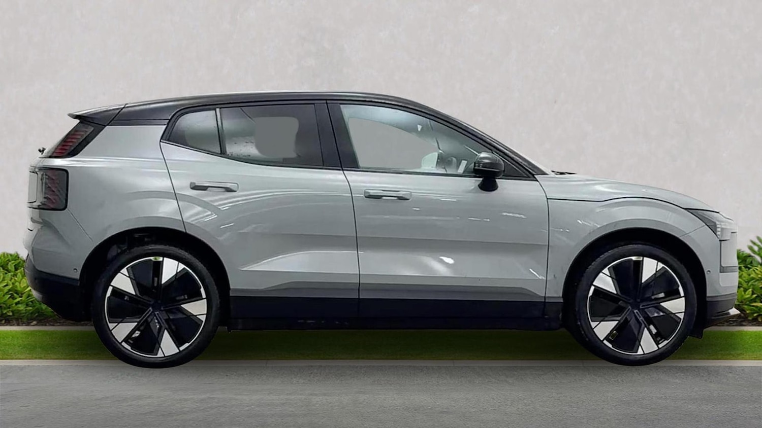 Used Volvo EX30 2025 for sale - 78026188: Photo 3