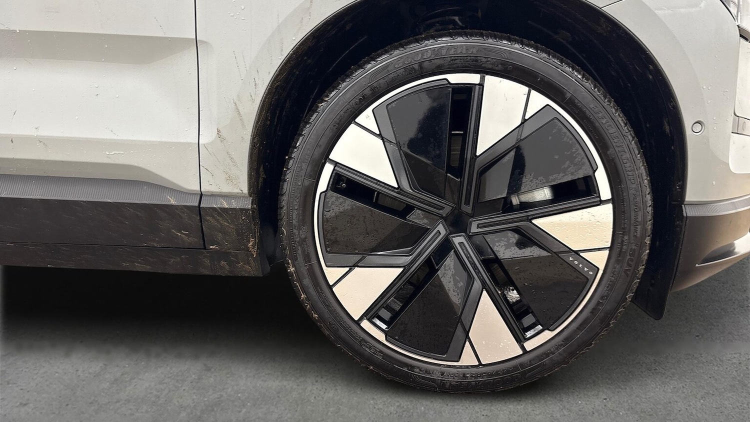 Used Volvo EX30 2025 for sale - 78026188: Photo 6