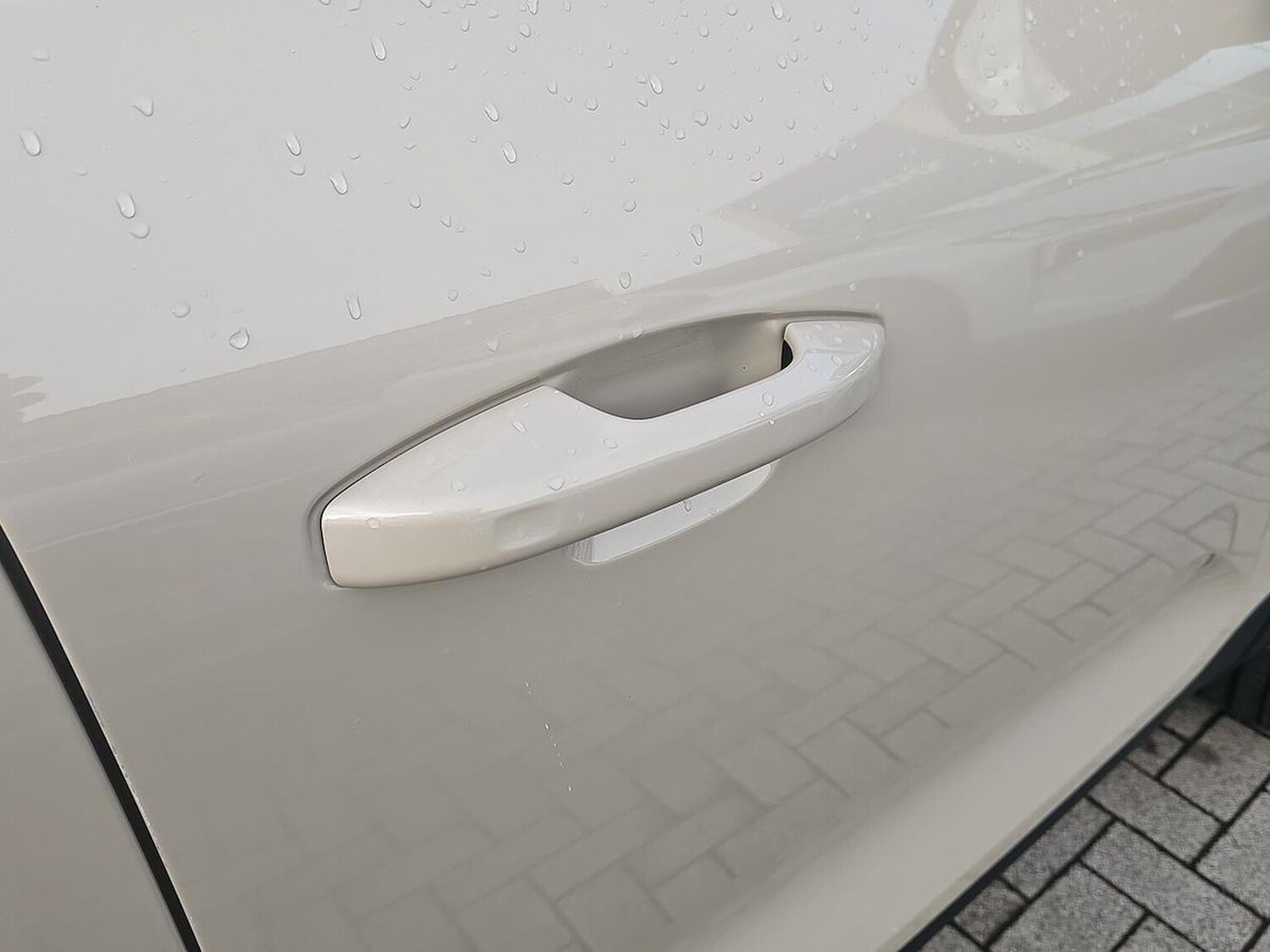 Used Volvo XC40 2025 for sale - 77687995: Photo 36