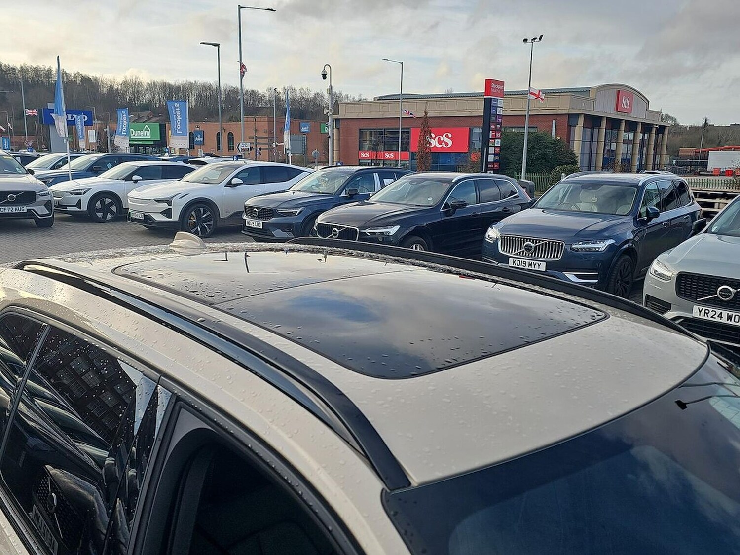 Used Volvo XC40 2025 for sale - 77687995: Photo 41