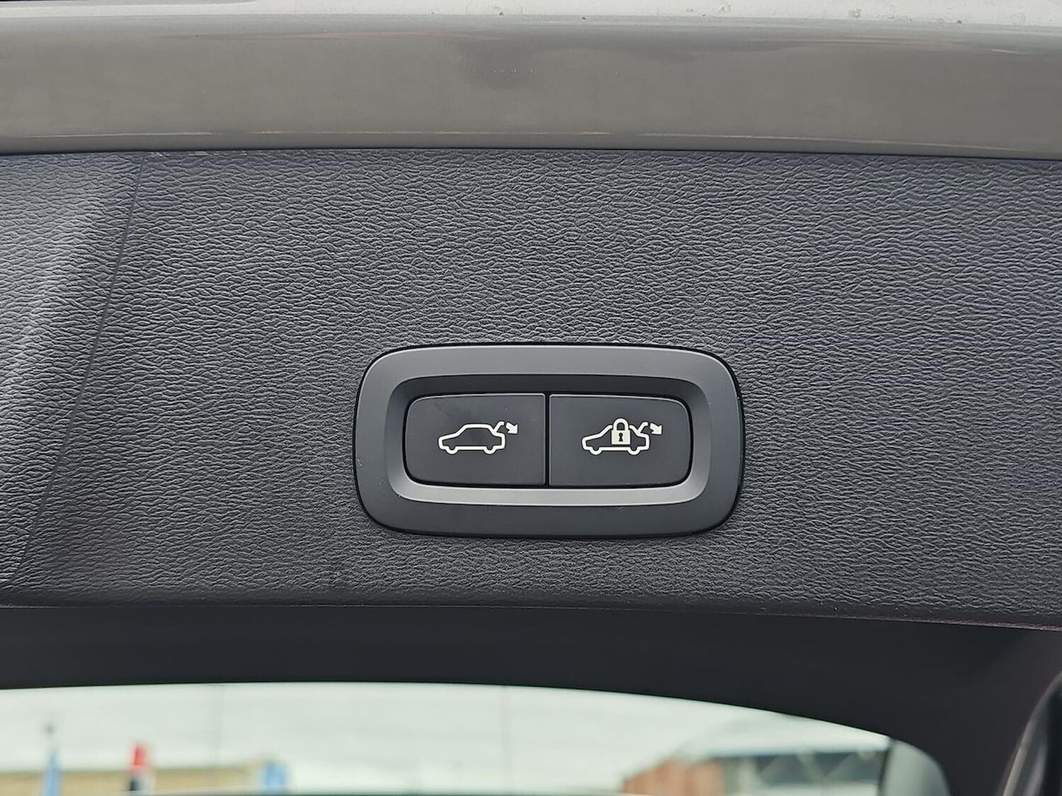 Used Volvo XC40 2024 for sale - 78191317: Photo 39