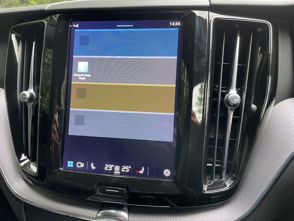 Used Volvo XC60 2022 for sale - 76097651: Photo 11