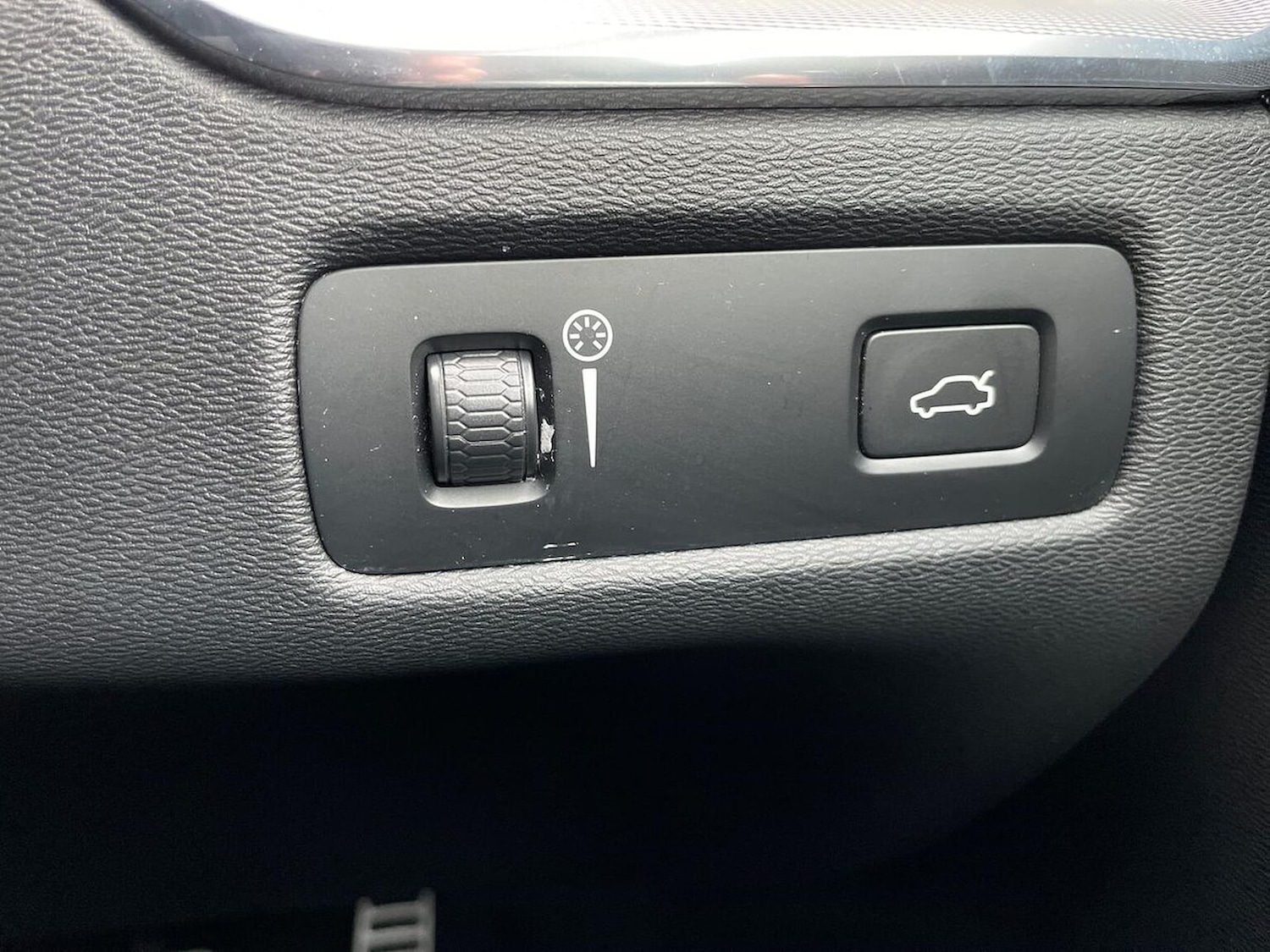 Used Volvo XC60 2022 for sale - 76097651: Photo 22