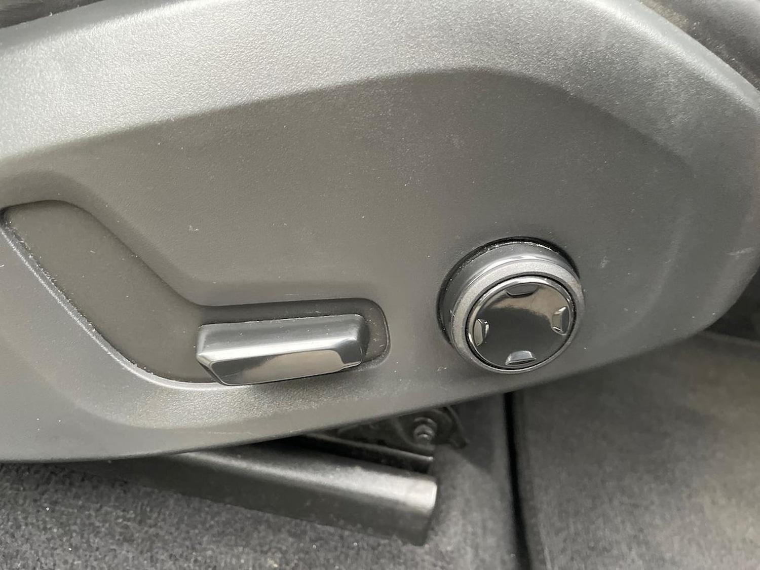 Used Volvo XC60 2022 for sale - 76097651: Photo 28