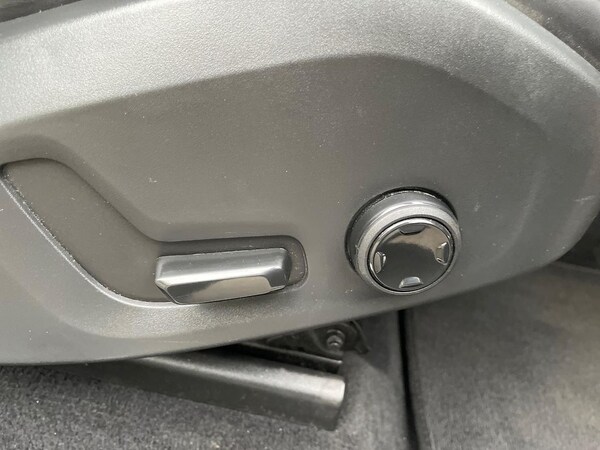 Used Volvo XC60 2022 for sale - 76097651: Photo 28