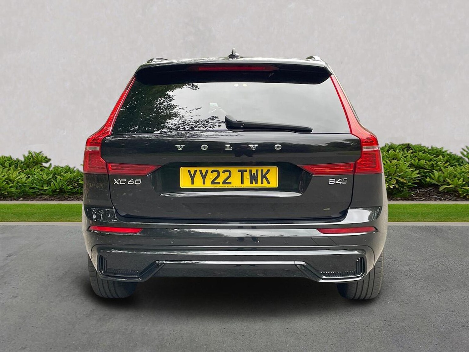 Used Volvo XC60 2022 for sale - 76097651: Photo 4