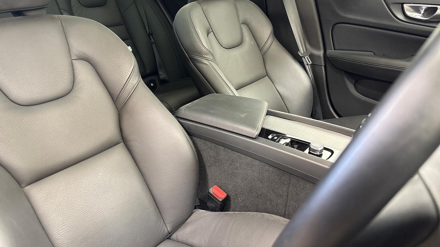 Used Volvo V60 2025 for sale - 77896274: Photo 10