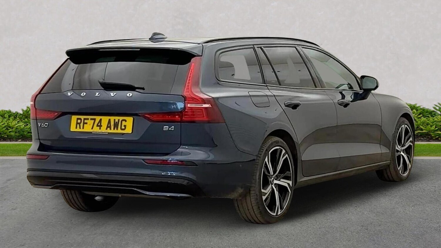 Used Volvo V60 2025 for sale - 77896274: Photo 18
