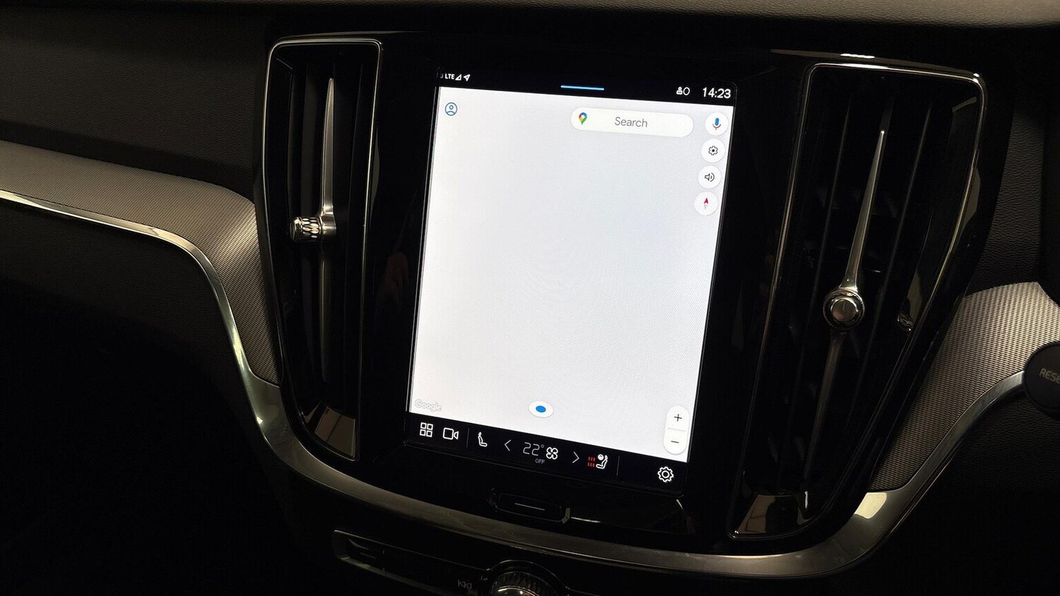 Used Volvo V60 2025 for sale - 77896274: Photo 24