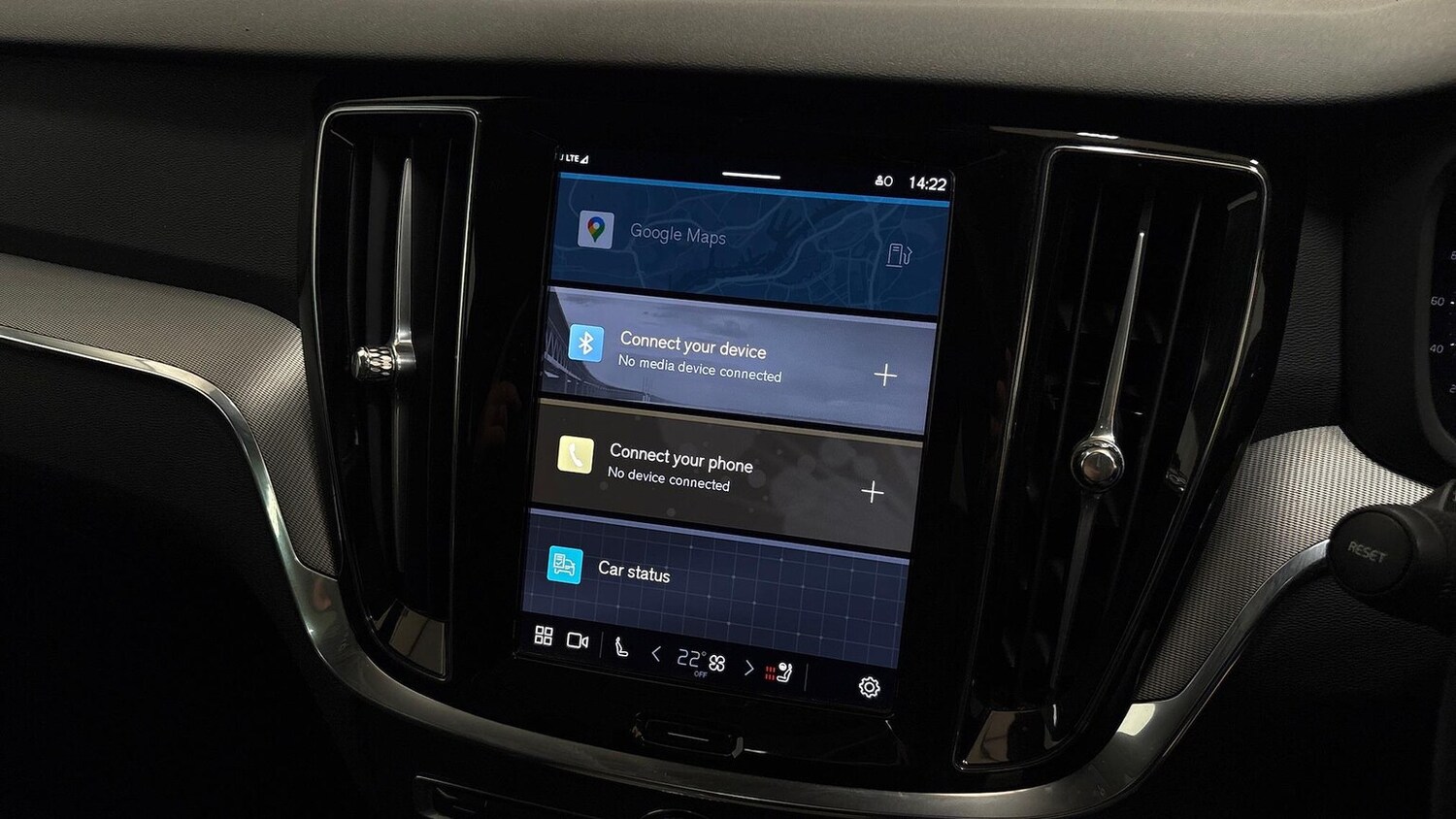 Used Volvo V60 2025 for sale - 77896274: Photo 25