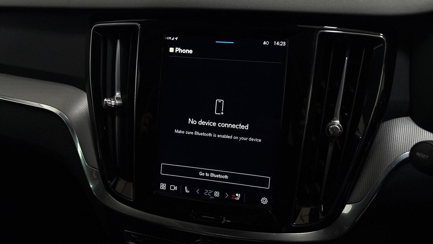 Used Volvo V60 2025 for sale - 77896274: Photo 29