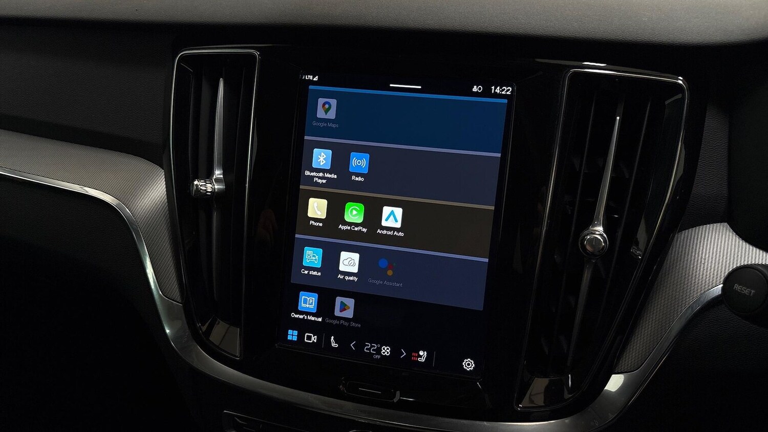 Used Volvo V60 2025 for sale - 77896274: Photo 30