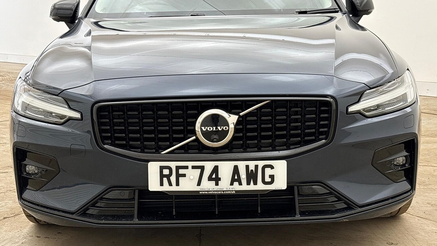 Used Volvo V60 2025 for sale - 77896274: Photo 38