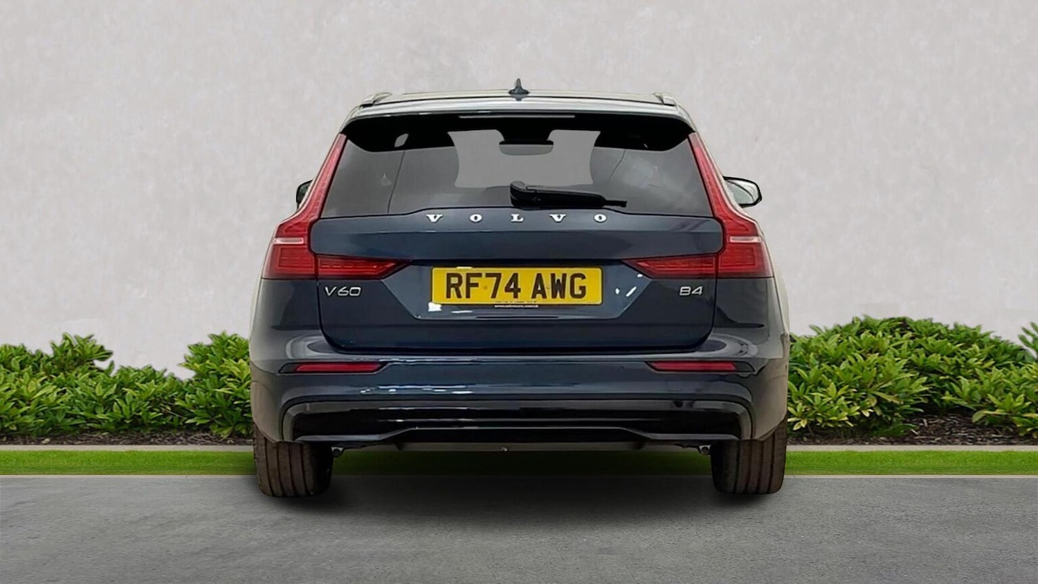 Used Volvo V60 2025 for sale - 77896274: Photo 4