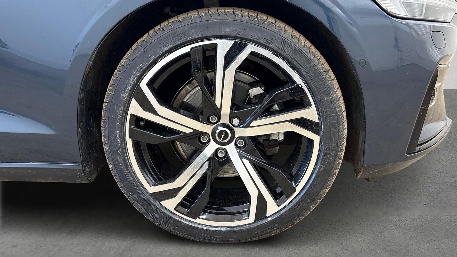 Used Volvo V60 2025 for sale - 77896274: Photo 6