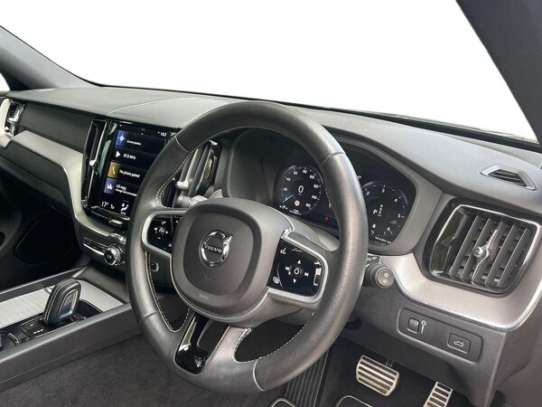 Used Volvo XC60 2021 for sale - 76097639: Photo 15