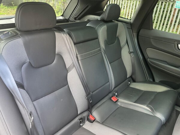Used Volvo XC60 2021 for sale - 76097639: Photo 16