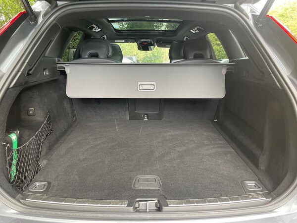 Used Volvo XC60 2021 for sale - 76097639: Photo 17