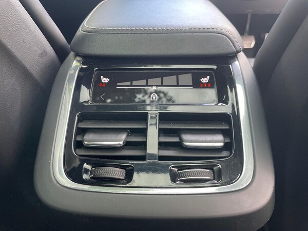 Used Volvo XC60 2021 for sale - 76097639: Photo 22