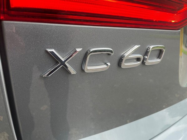 Used Volvo XC60 2021 for sale - 76097639: Photo 35