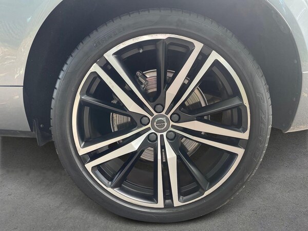Used Volvo XC60 2021 for sale - 76097639: Photo 6