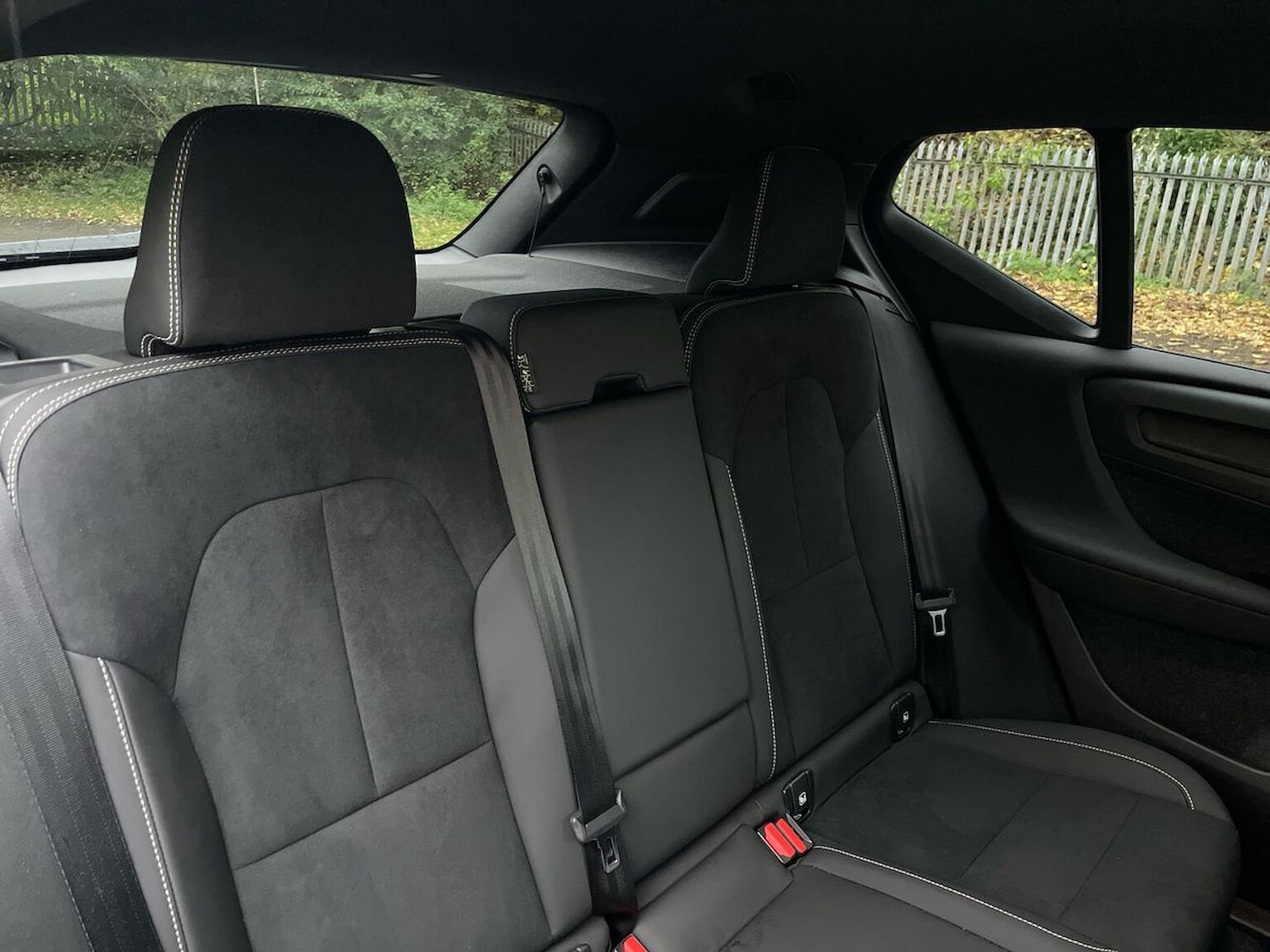 Used Volvo XC40 2025 for sale - 76490765: Photo 16