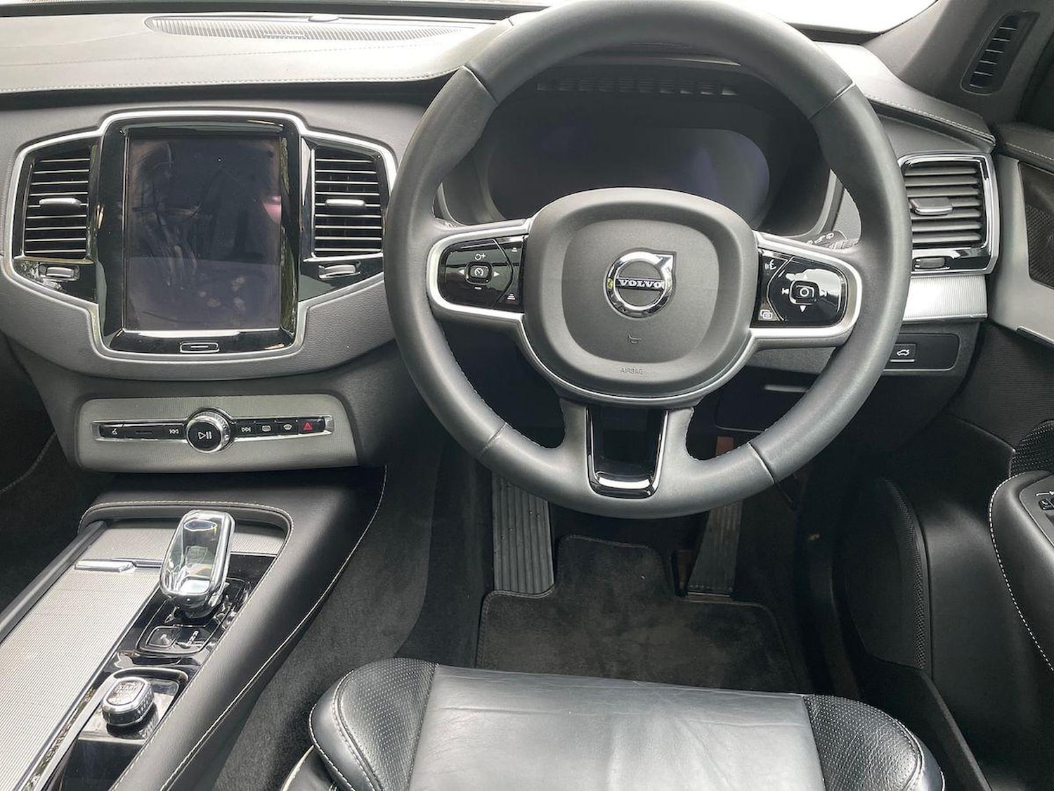 Used Volvo XC90 2022 for sale - 76655881: Photo 9