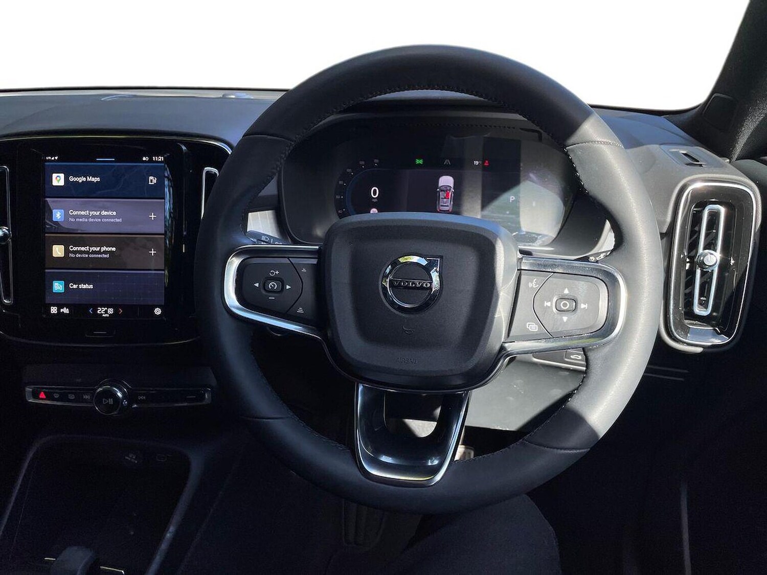 Used Volvo XC40 2023 for sale - 76070285: Photo 9