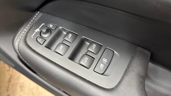 Used Volvo XC60 2022 for sale - 76293096: Photo 26