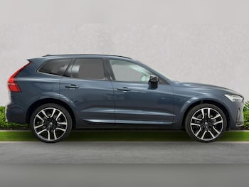 Used Volvo XC60 2022 for sale - 76293096: Photo