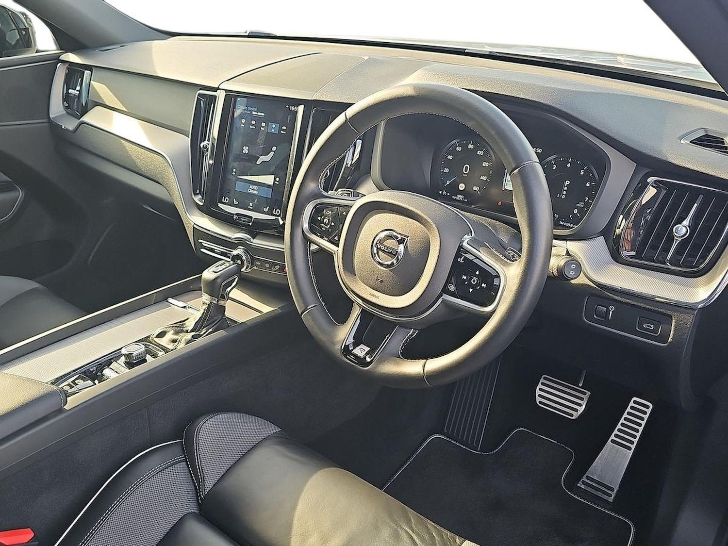 Used Volvo XC60 2020 for sale - 78191366: Photo 17