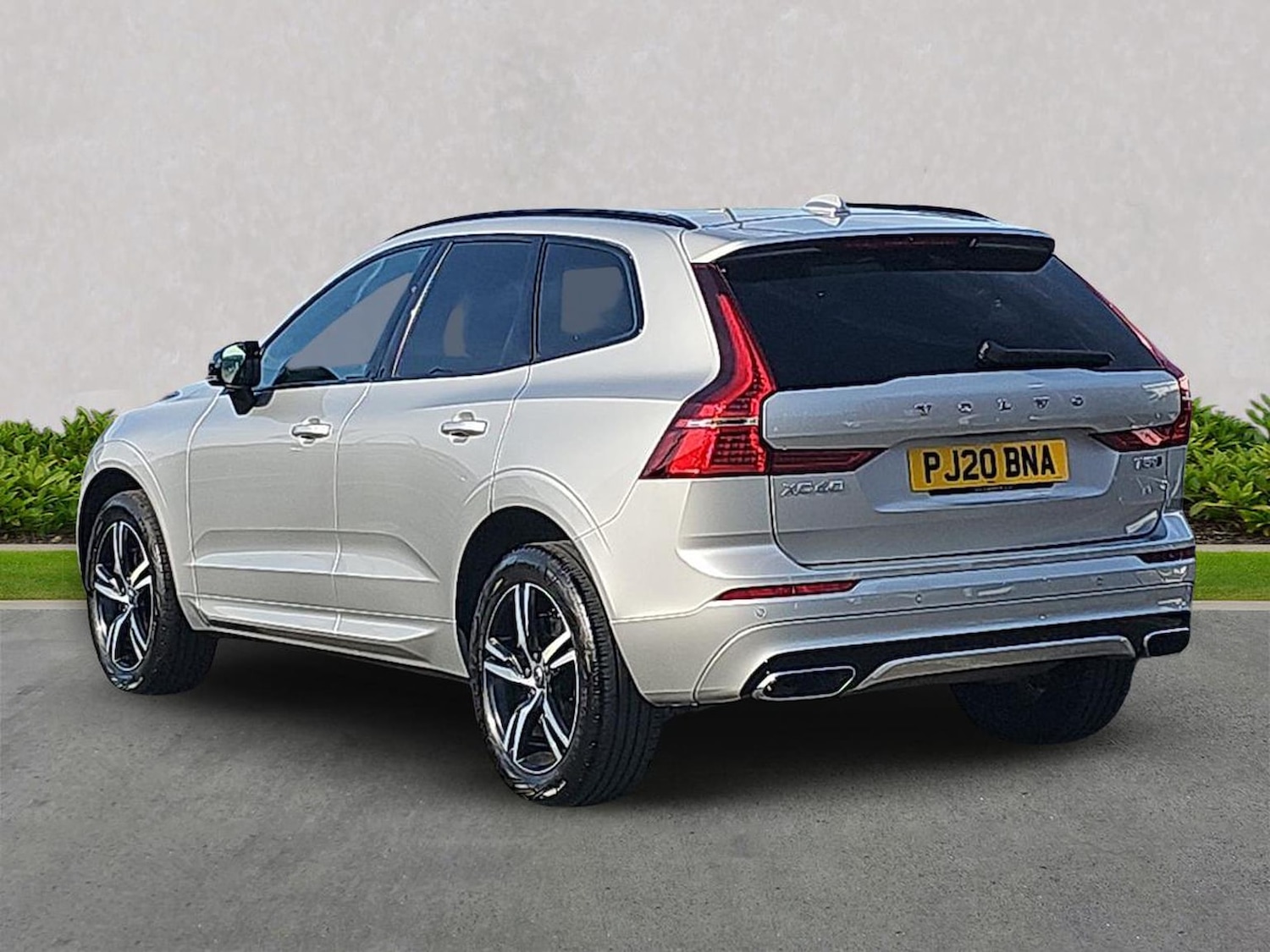 Used Volvo XC60 2020 for sale - 78191366: Photo 2