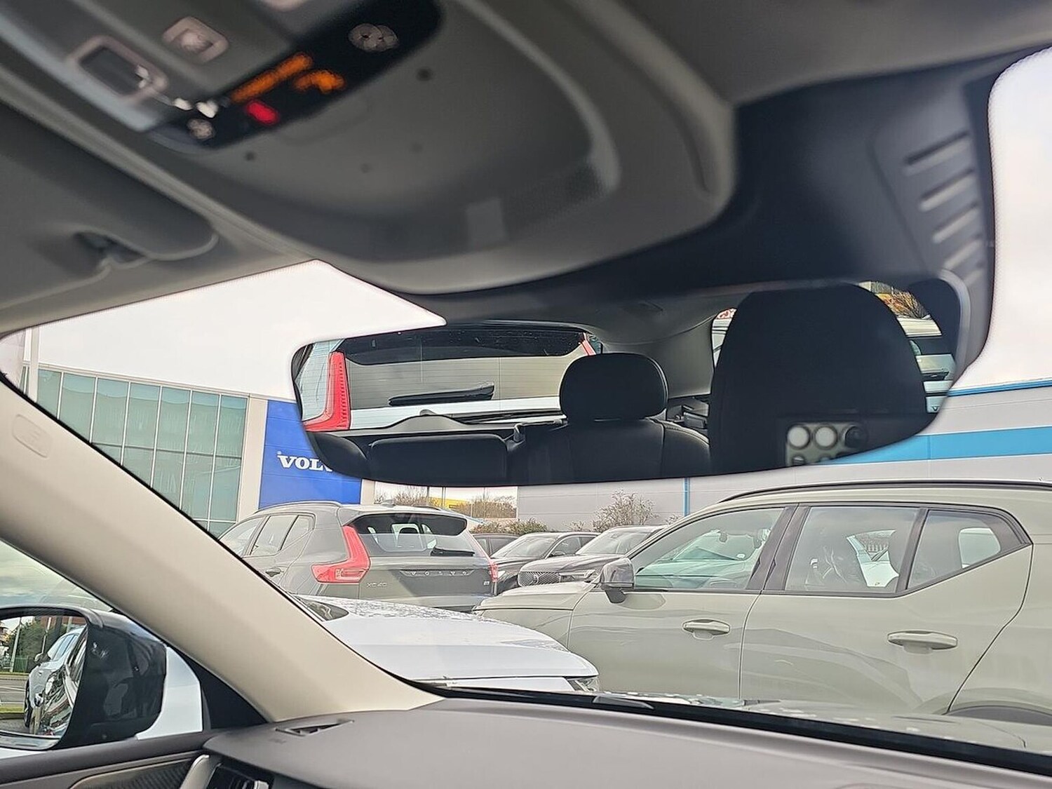 Used Volvo XC60 2022 for sale - 77707403: Photo 14