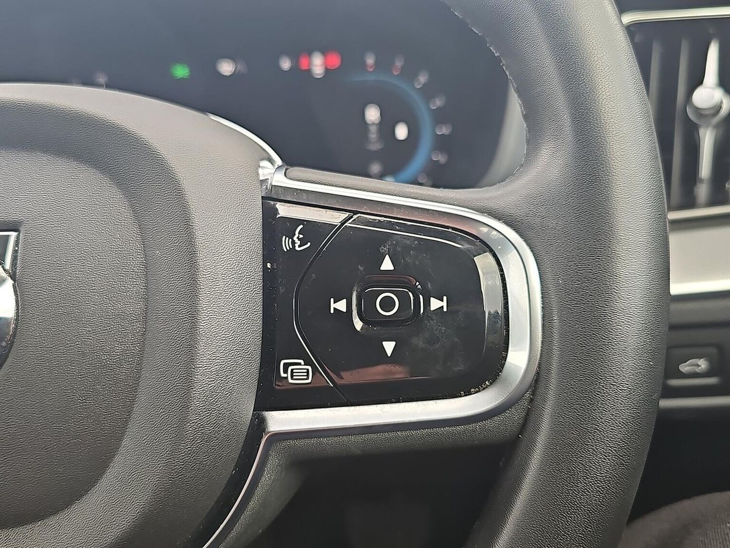 Used Volvo XC60 2022 for sale - 77707403: Photo 26