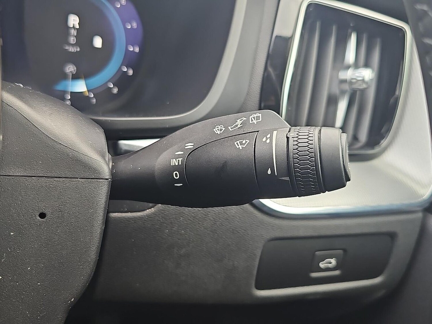 Used Volvo XC60 2022 for sale - 77707403: Photo 28