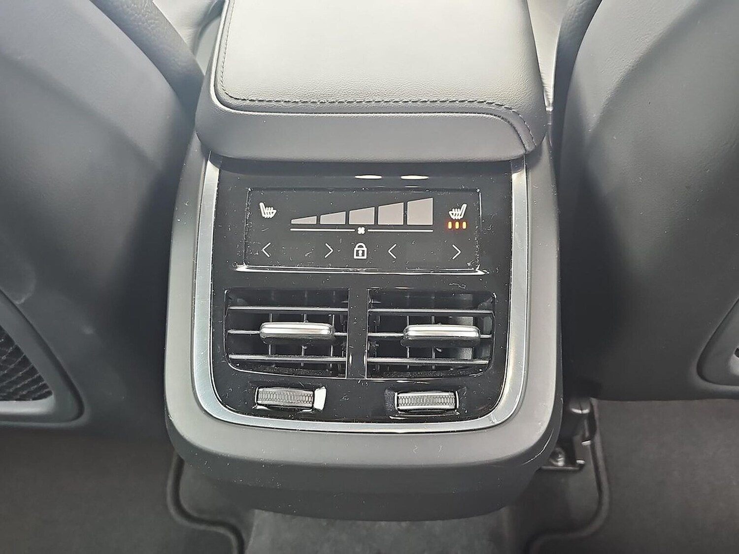 Used Volvo XC60 2022 for sale - 77707403: Photo 38