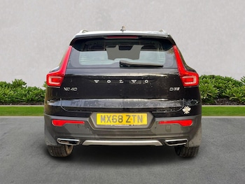 Used Volvo XC40 2018 for sale - 76436521: Photo