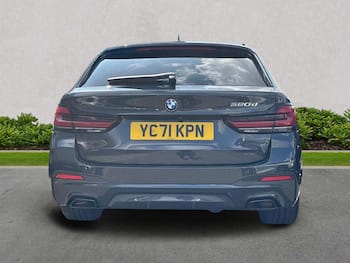 Used BMW 5 Series 2021 for sale - 79531528: Photo