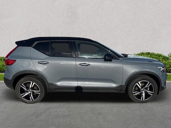 Used Volvo XC40 2021 for sale - 75975383: Photo