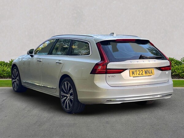 Used Volvo V90 2022 for sale - 76101419: Photo 2